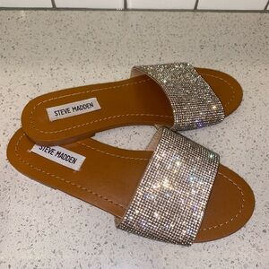 Steve Madden Romina Rhinestone Slide Sandals – Women’s 6.5 (EU 37)